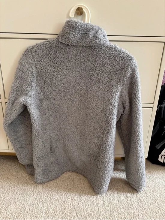 Patagonia Light Gray Sherpa Quarter-Zip Pullover - Picture 2 of 2